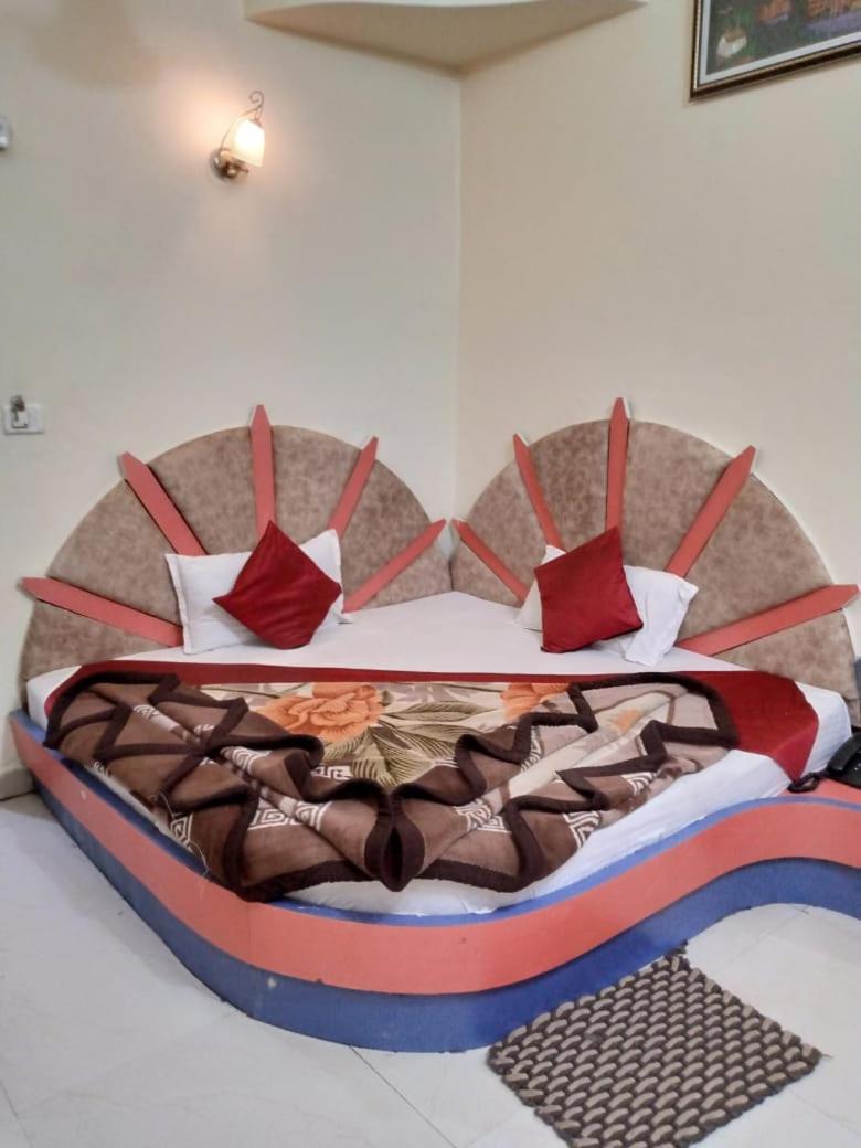Hotel Amar Palace Pachmarhī Zewnętrze zdjęcie